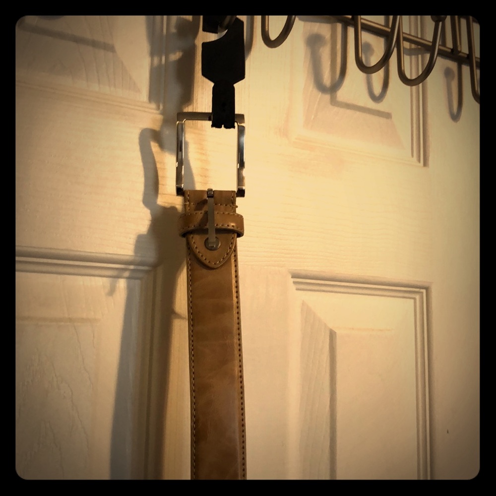 Sand/ camel leather belt small